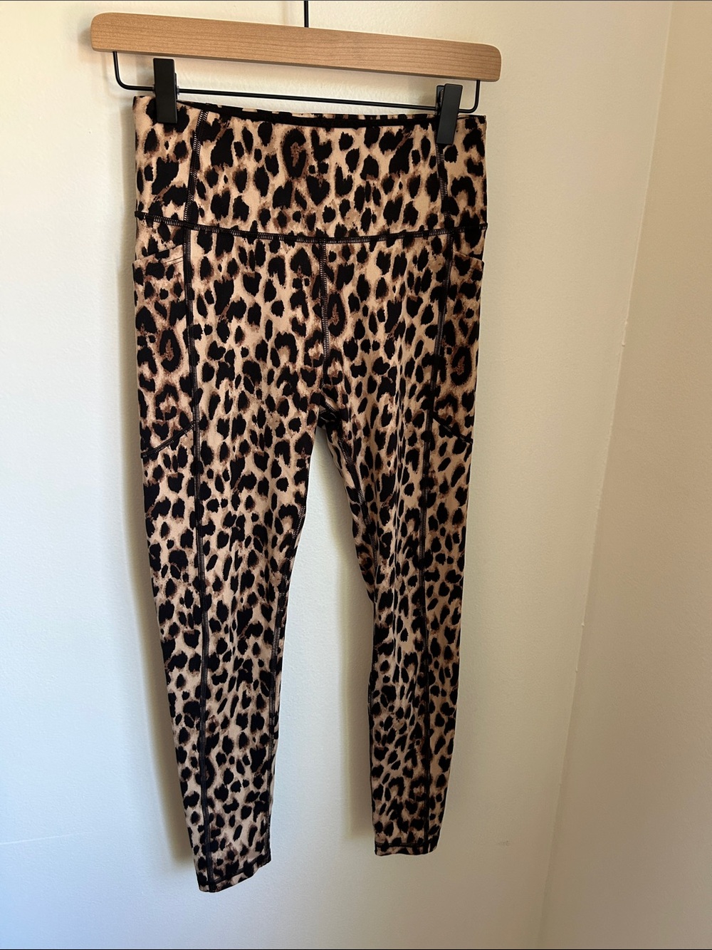 Victoria Secret Leopard Print Moto Leggings, Cheetah Animal Print